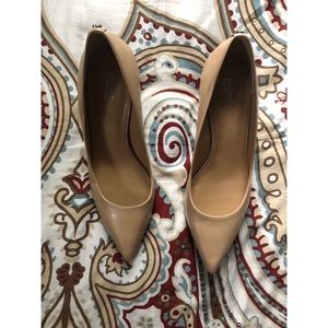 Michael Kors Kitten Heel Pumps